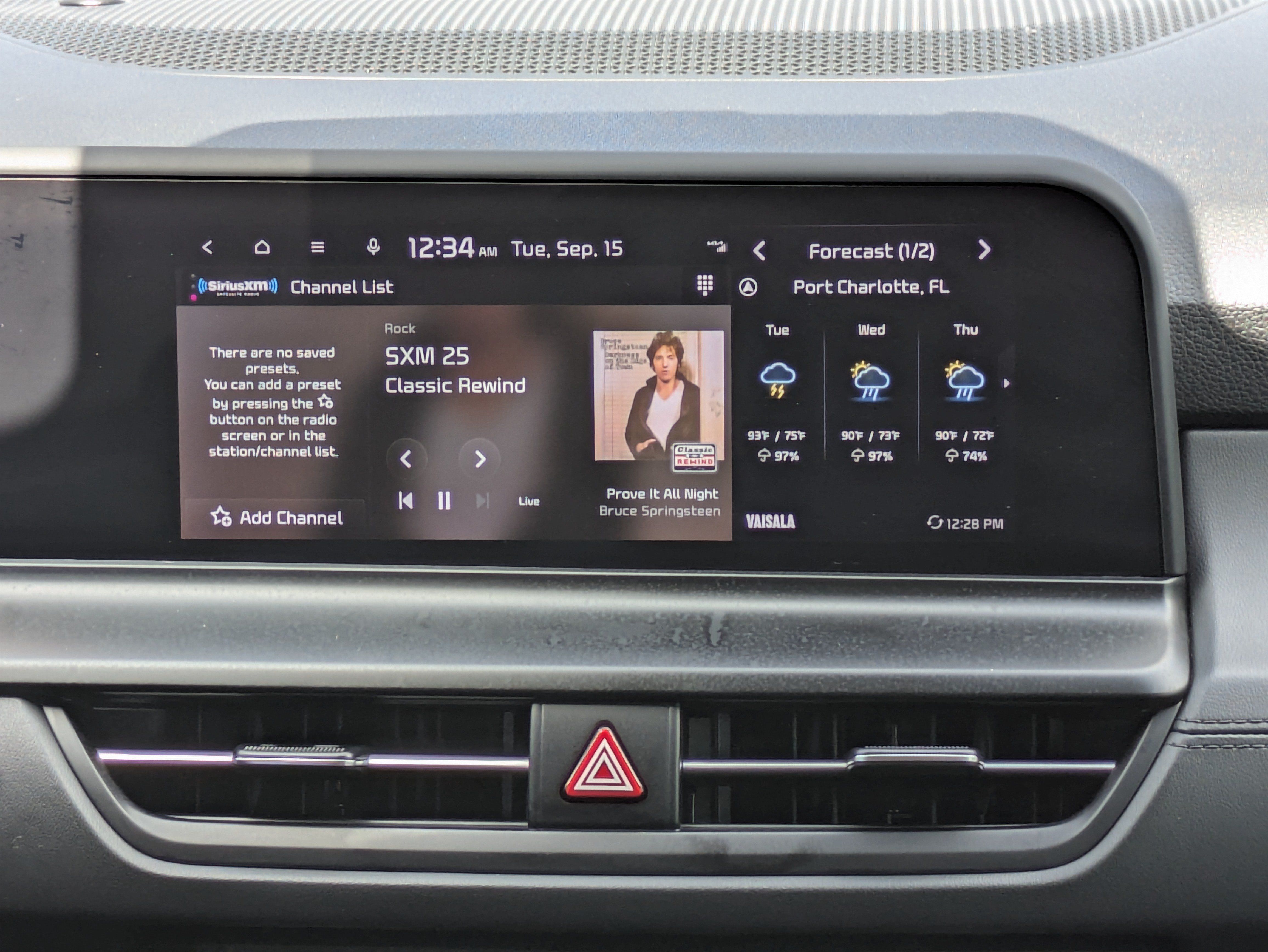 Certified 2024 Kia Seltos SX AWD/4WD image 18