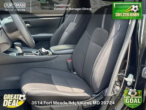 Used 2025 Nissan Sentra SV w/ Trunk Package FWD image 5