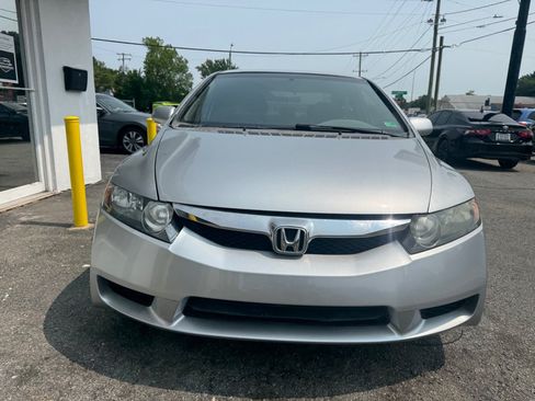 Used 2009 Honda Civic DX-VP image 5