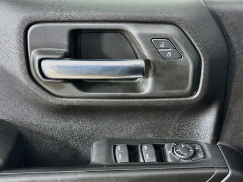 Used 2024 Chevrolet Silverado 1500 Custom AWD/4WD image 18