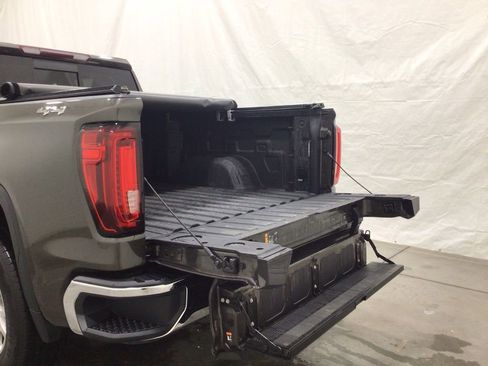 Used 2019 GMC Sierra 1500 SLT w/ SLT Convenience Package image 21