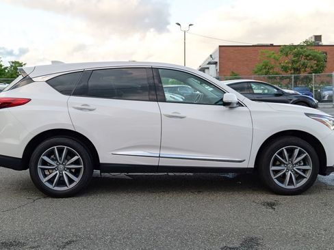 Used 2024 Acura RDX SH-AWD w/ Technology Package image 8