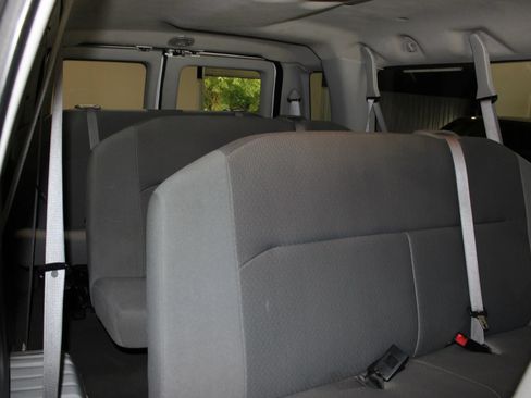Used 2008 Ford E-350 and Econoline 350 XL RWD image 27