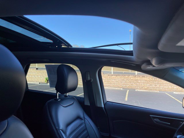 Used 2019 Ford Edge SEL w/ Equipment Group 201A AWD/4WD image 46