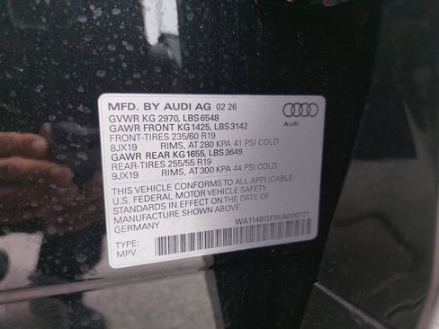 New 2027 Audi Q6 e-tron Premium AWD/4WD image 40