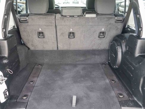 Used 2023 Jeep Wrangler Unlimited w/ Convenience Group image 24