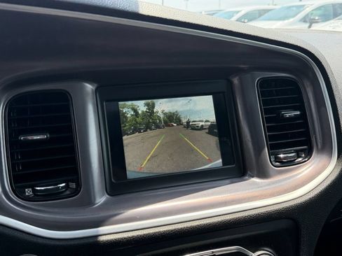 Used 2020 Dodge Charger SXT w/ Blacktop Package RWD image 18