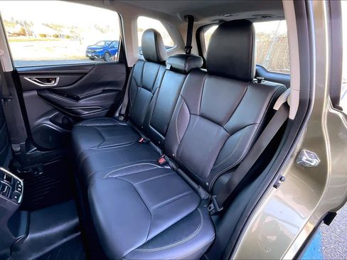Used 2023 Subaru Forester Touring image 20