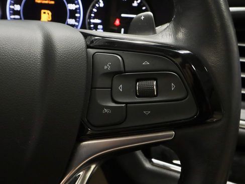 Used 2023 Buick Enclave Avenir w/ Avenir Technology Package AWD/4WD image 29