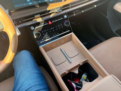 Used 2026 Hyundai Santa Fe Limited image 21