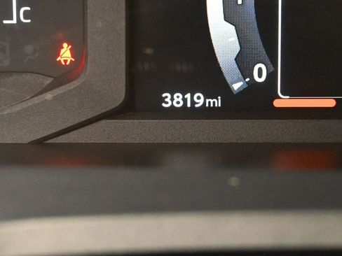 Used 2025 Toyota 4Runner SR5 image 18