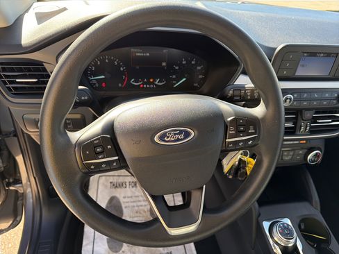 Used 2021 Ford Escape S image 13