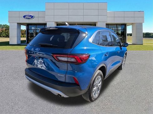 Certified 2023 Ford Escape Active w/ Tech Pack #2 image 4