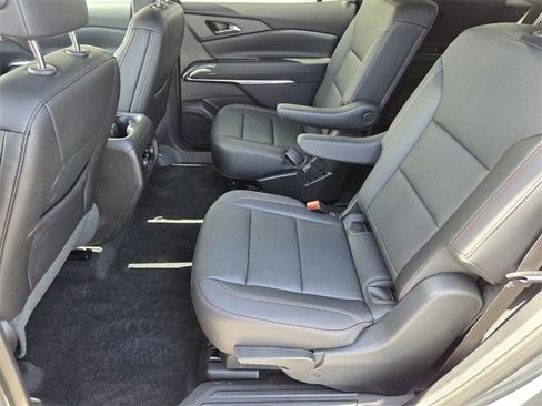 Certified 2026 Chevrolet Traverse Z71 w/ Driver Confidence Package image 11