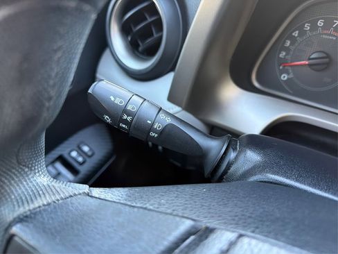 Used 2014 Toyota RAV4 XLE image 19