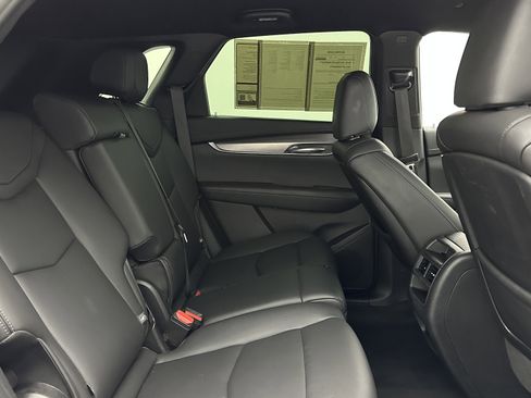 Used 2020 Cadillac XT5 Luxury image 33