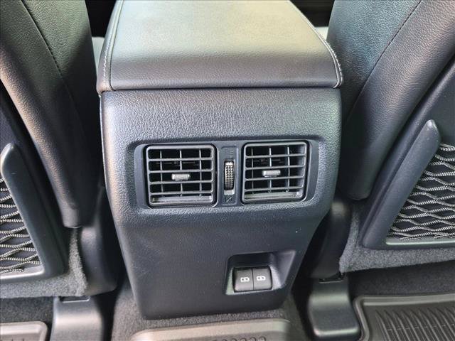 Used 2024 Toyota 4Runner Limited AWD/4WD image 17