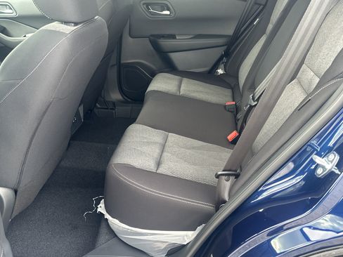 Used 2026 Nissan Rogue SV FWD image 23