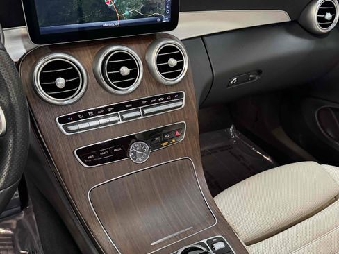 Used 2023 Mercedes-Benz C 300 Cabriolet image 91