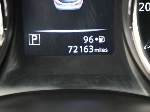 Used 2017 Nissan Rogue Sport SV w/ SV Premium Package image 20