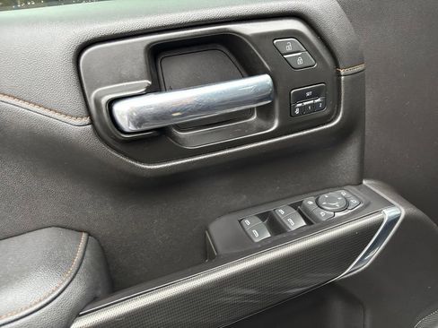 Used 2021 GMC Sierra 1500 AT4 w/ AT4 Premium Package image 16