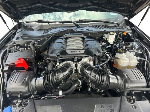 Used 2024 Ford Mustang GT Premium w/ California Special Package RWD image 31