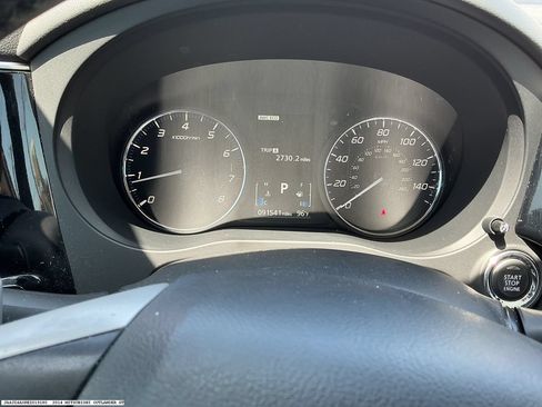 Used 2014 Mitsubishi Outlander GT AWD/4WD image 9