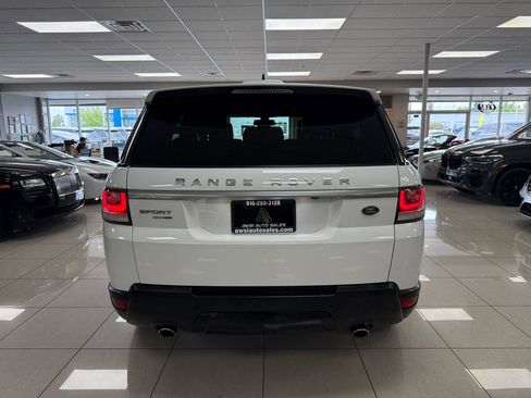 Used 2015 Land Rover Range Rover Sport HSE AWD/4WD image 4