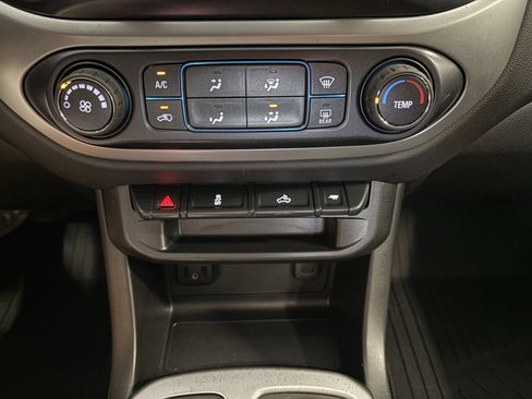 Used 2019 Chevrolet Colorado LT w/ LT Convenience Package image 14