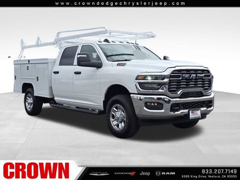 New 2026 RAM 2500 Tradesman AWD/4WD image 3