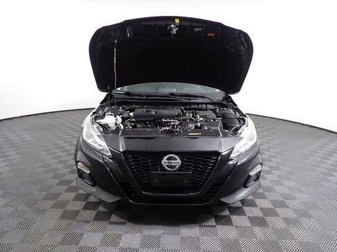 Used 2019 Nissan Altima 2.5 SV image 8