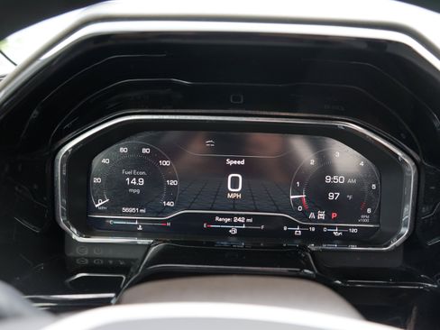 Used 2024 GMC Sierra 1500 SLT AWD/4WD image 11