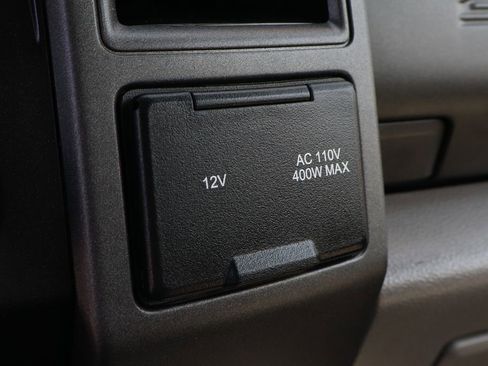 Used 2021 Ford F550 2WD Crew Cab Super Duty image 36