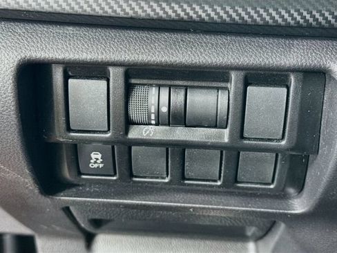 Used 2023 Subaru Impreza 2.0i Premium AWD/4WD image 19