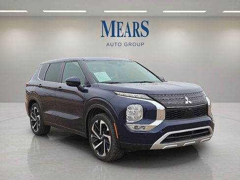 Used 2024 Mitsubishi Outlander SE image 7