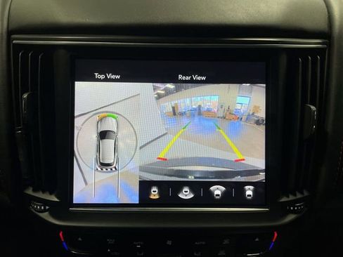 Used 2022 Maserati Levante Modena S image 17