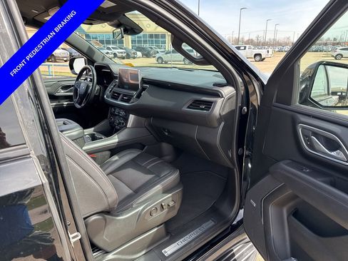 Used 2024 Chevrolet Suburban RST image 15