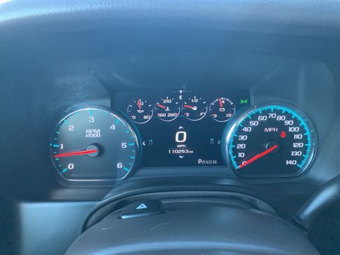 Used 2016 Chevrolet Suburban LTZ image 34