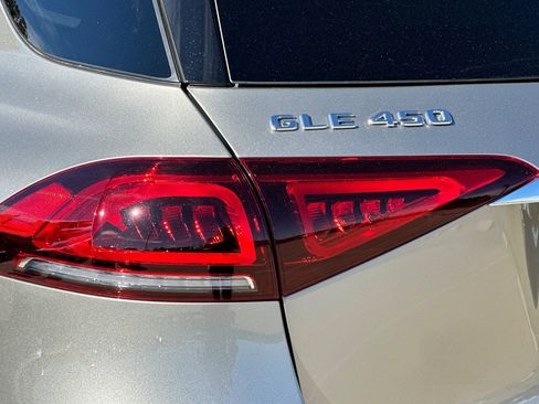 Used 2023 Mercedes-Benz GLE 450 4MATIC image 32