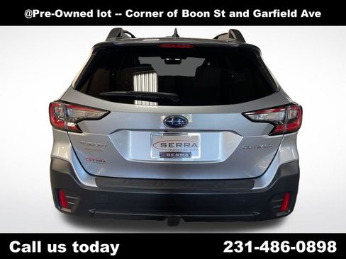 Used 2021 Subaru Outback Premium AWD/4WD image 4