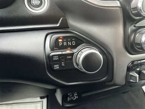 Used 2024 RAM 2500 Big Horn image 19