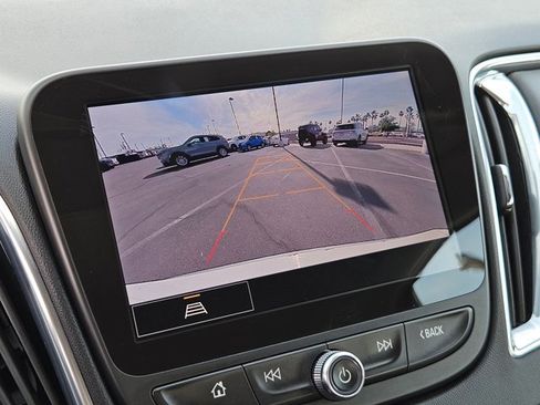 Used 2024 Chevrolet Malibu LT image 17