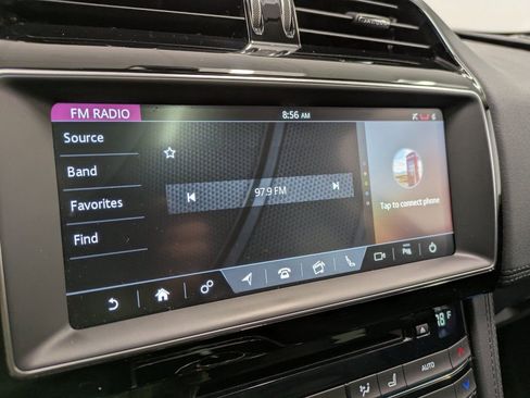 Used 2020 Jaguar F-PACE Prestige image 12