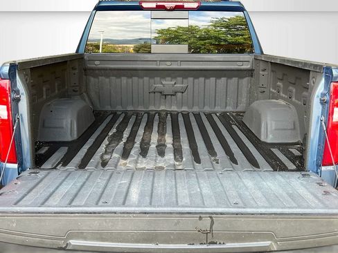 Used 2024 Chevrolet Silverado 1500 LTZ AWD/4WD image 27