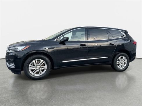 Used 2019 Buick Enclave Essence image 2