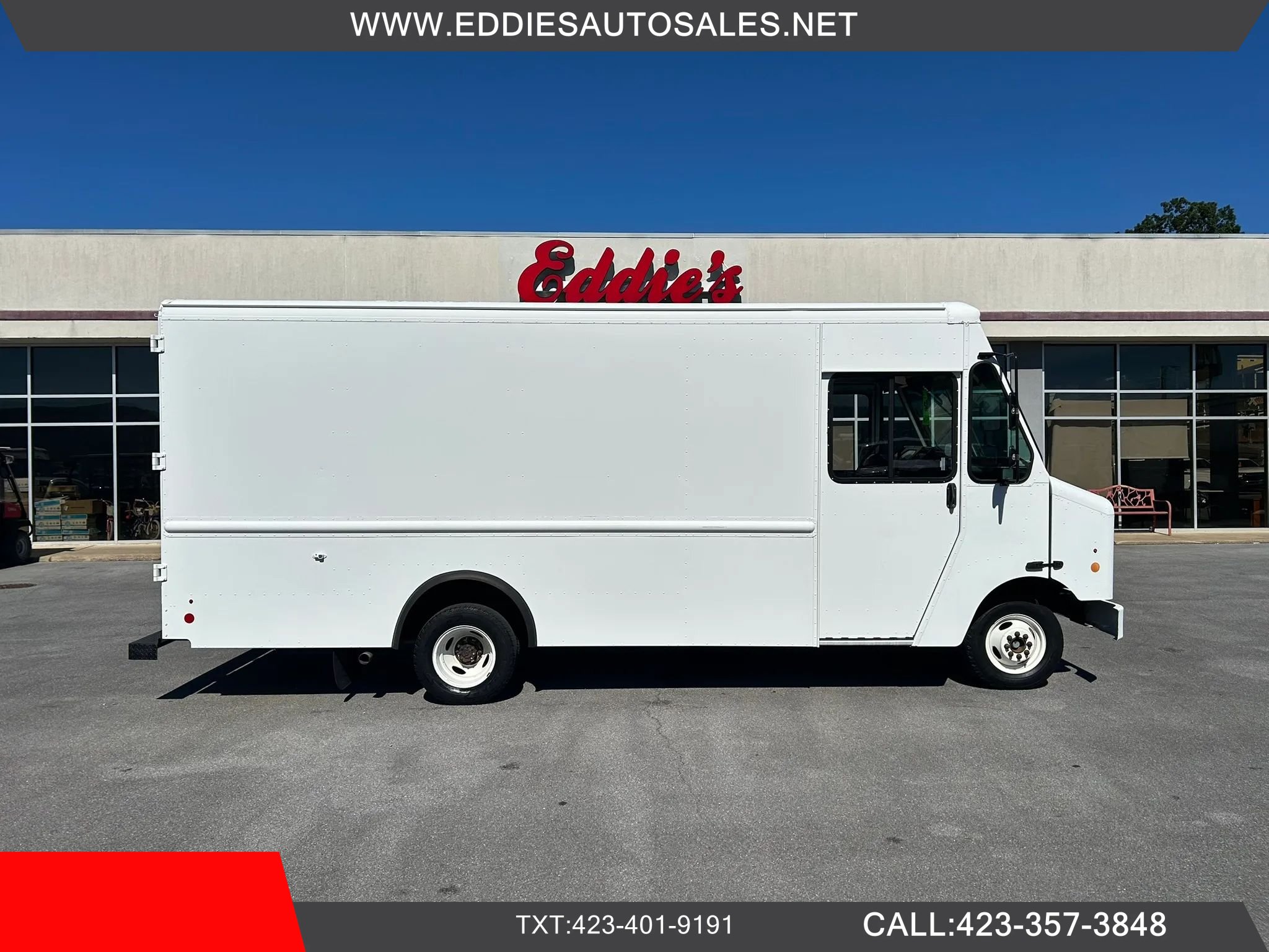 Used 2017 Ford E-350 and Econoline 350 Super Duty w/ A/C Prep Package RWD image 1