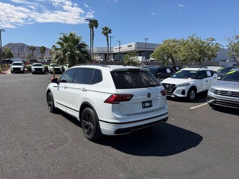 Used 2023 Volkswagen Tiguan SE R-Line FWD image 7