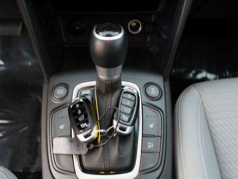 Used 2021 Hyundai Kona Limited w/ Cargo Package image 20