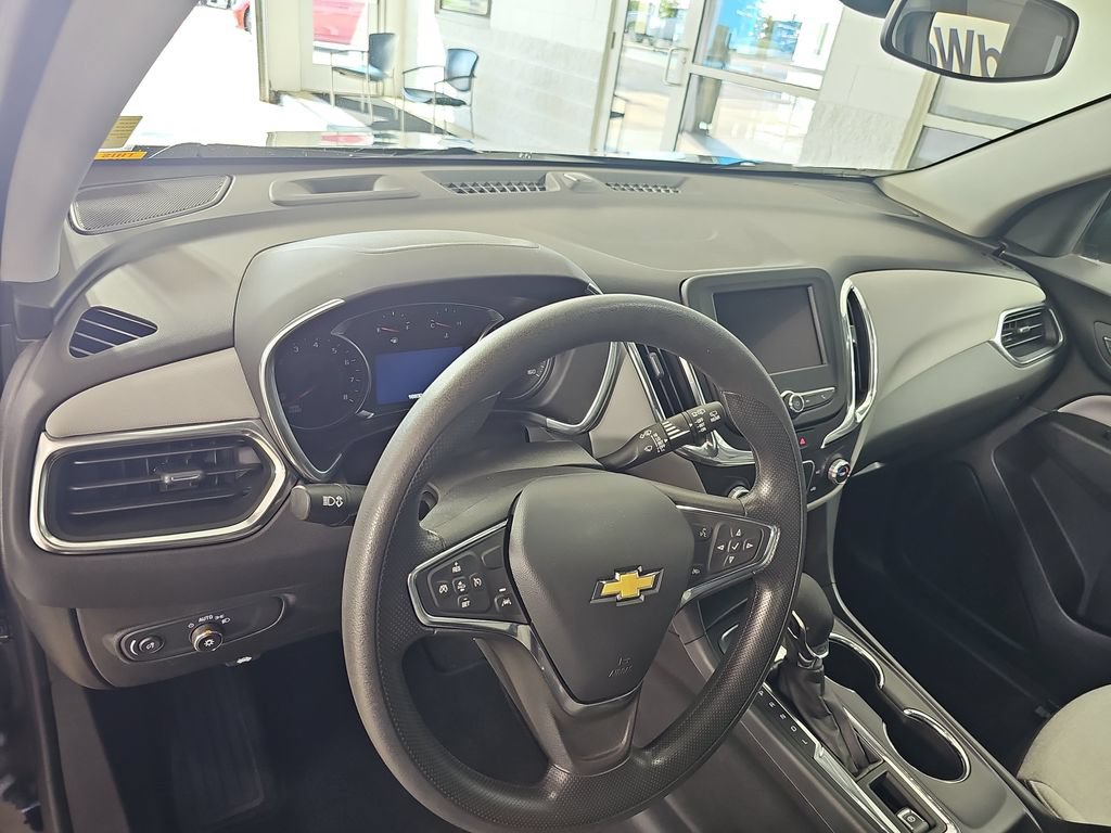 Certified 2024 Chevrolet Equinox LS w/ LS Convenience Package FWD image 19