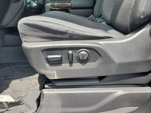 Used 2019 Chevrolet Silverado 1500 LT w/ All-Star Edition AWD/4WD image 5
